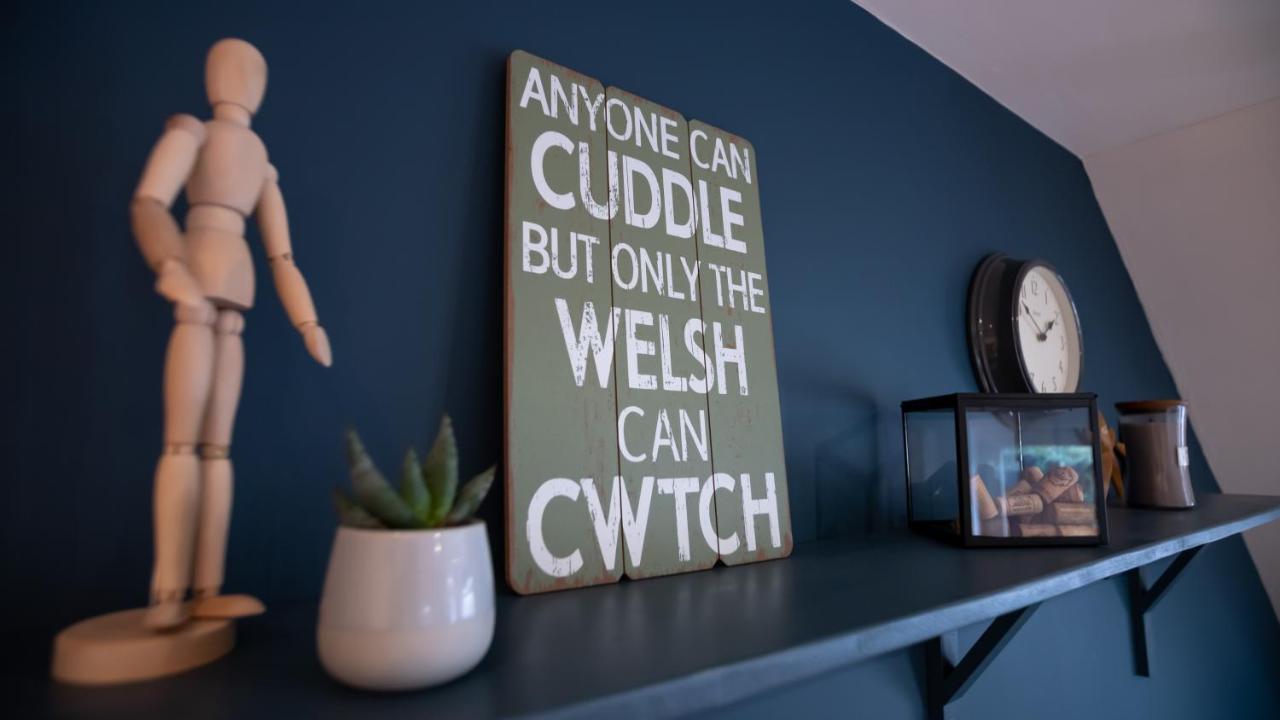 Lovely Coach House With Free Parking Cardiff Extérieur photo