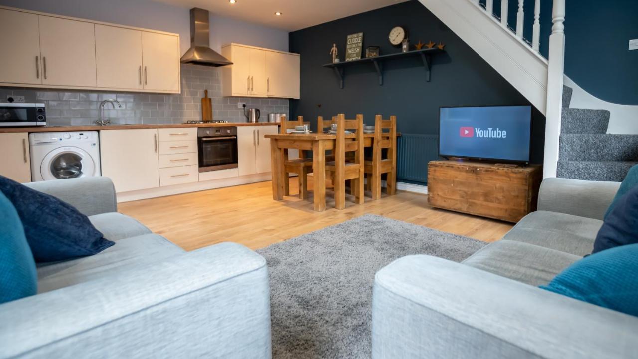 Lovely Coach House With Free Parking Cardiff Extérieur photo
